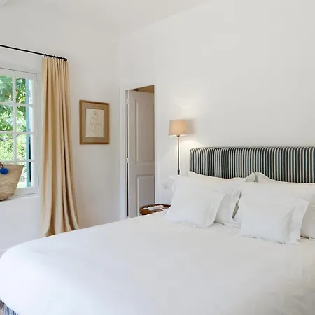 Saint-tropez Sleeps 10 Pool Air Con Wifi Vila Saint Tropez